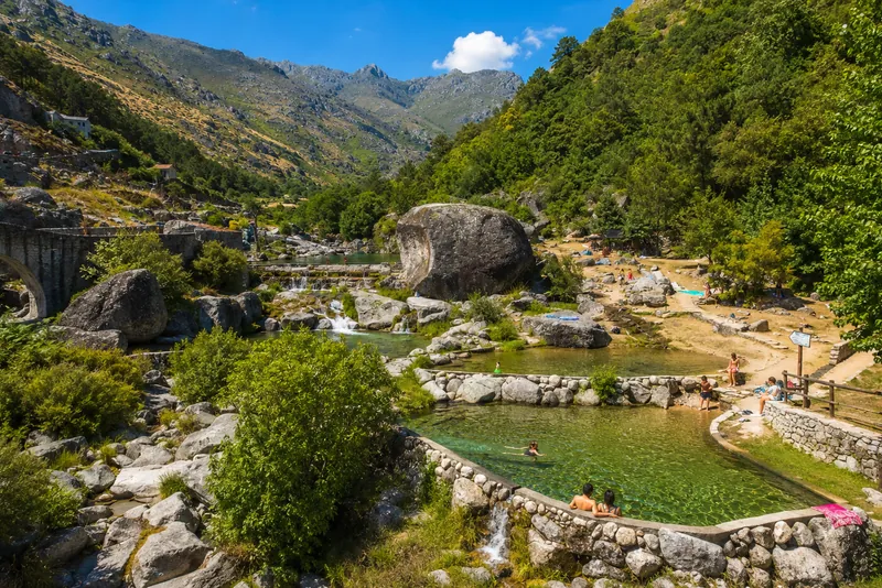 Praia fluvial de Loriga